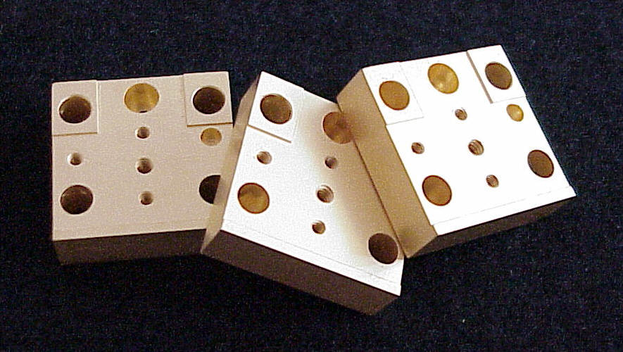 Heatsinks with Reduced Thermal Expansion